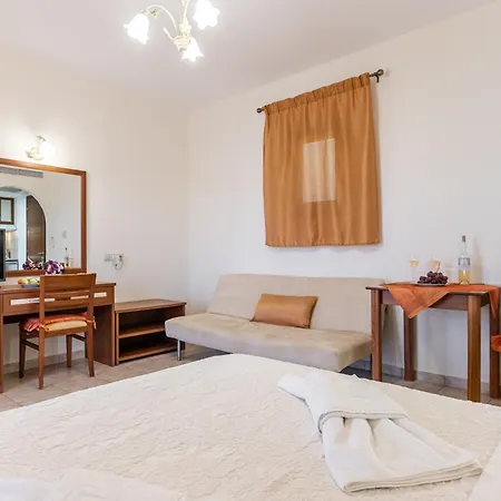 Anthi Naxos Lägenhetshotell