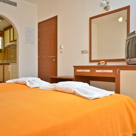 Anthi Naxos Lägenhetshotell 3*