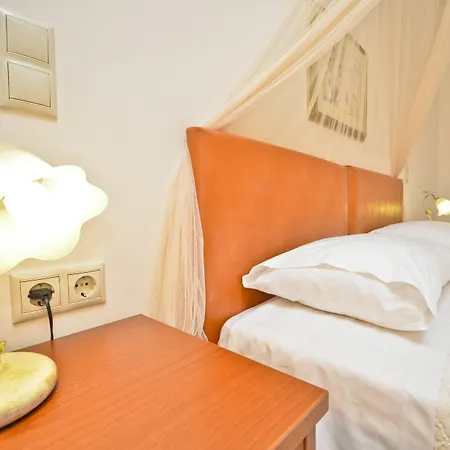 Anthi Naxos 3*