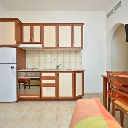 Lägenhetshotell Anthi Naxos 3*