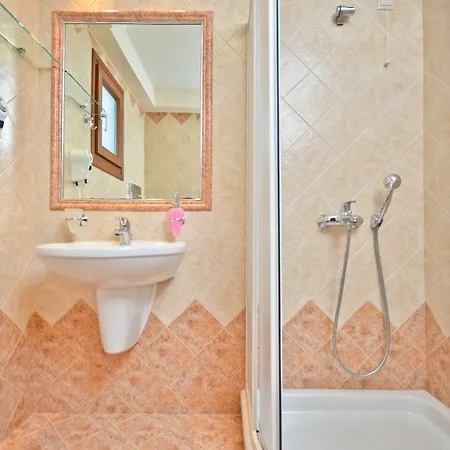 Anthi Naxos Ξενοδοχείο με διαμερίσματα Αγία Άννα