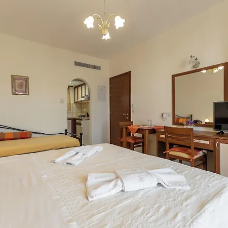 Anthi Naxos Lägenhetshotell 3*